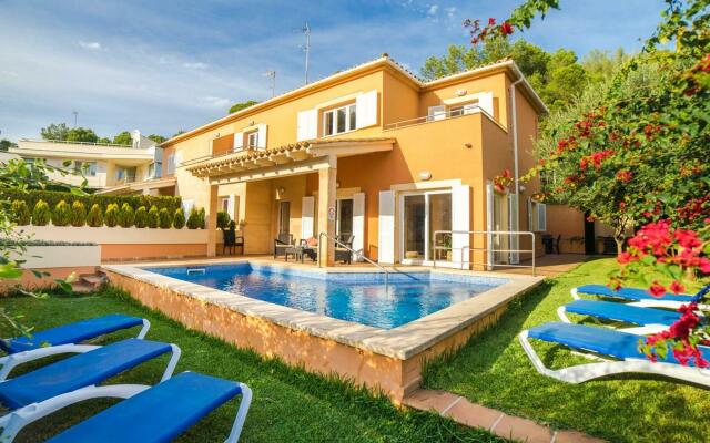 Spacious Villa in Alcudia Majorca with Private Pool