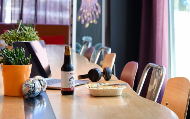 Moxy Lisbon City