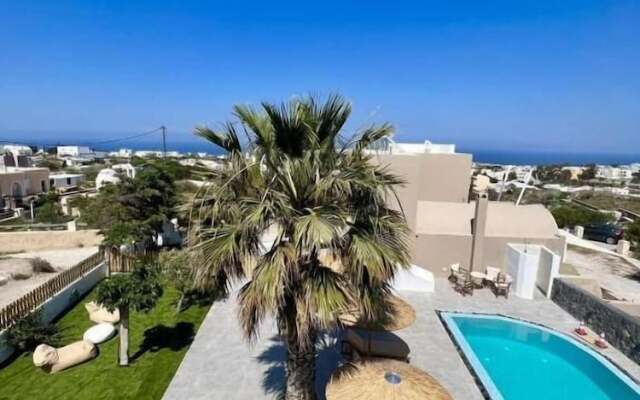 Santorini Villatzio Suites