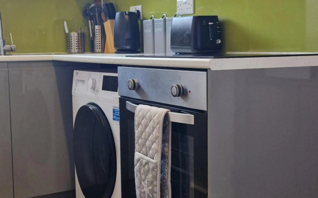Flat 20 Studio Apartment Southlands