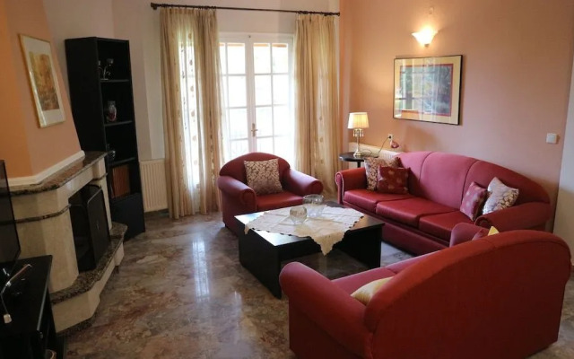 Nikolas House - by Corfuescapes