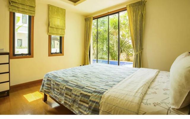 Natcha Pool Villa Pattaya