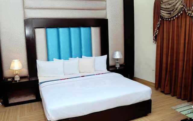 Hotel Aarsh Palace