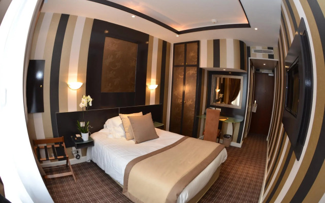 Hotel Atala Champs Elysées