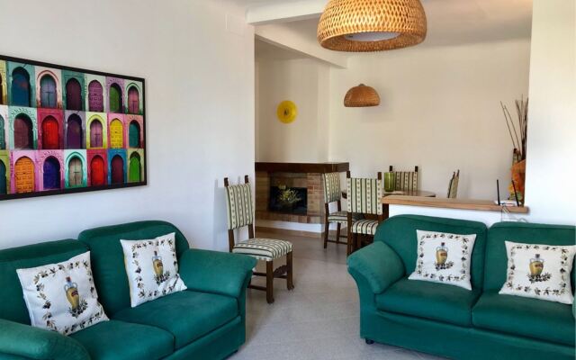 Villa with stunning views and private pool-Villa Matilde
