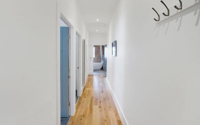 West Burnside Apartments