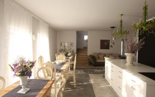 Pastel Guesthouse