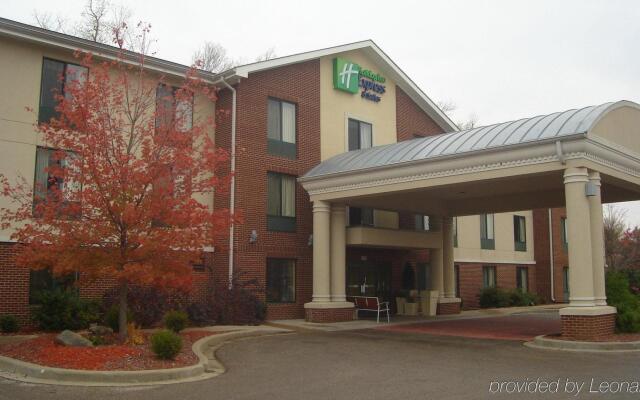 Holiday Inn Express Hotel & Suites Tell City, an IHG Hotel