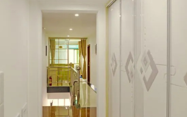 Xiuning Le Mei Hotel