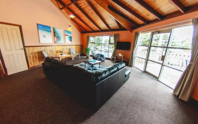 Yot Spot Holiday Apartments