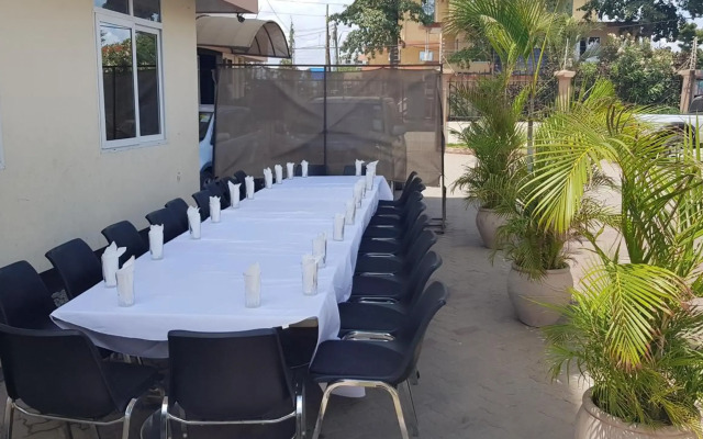 ShaMool Inn Hotel