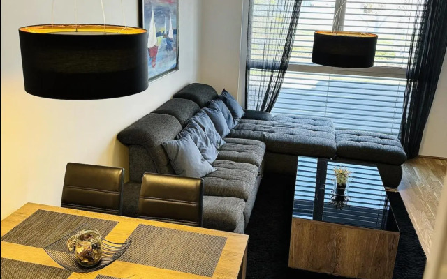 Brand New Apartment, Top Location-Near VIC/Danube