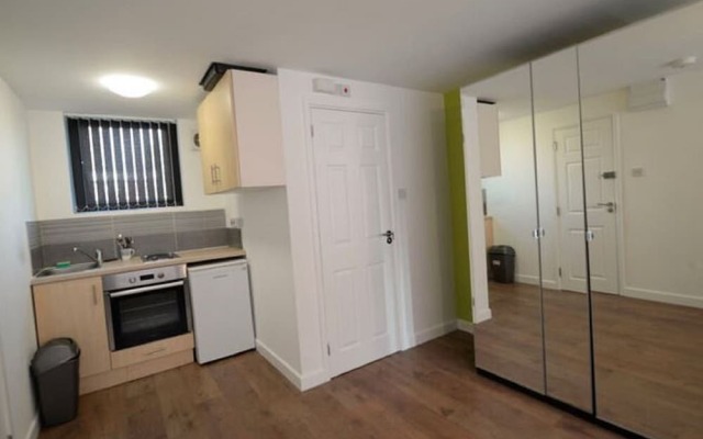 Soothing Apartment in Coventry near Quinton Park