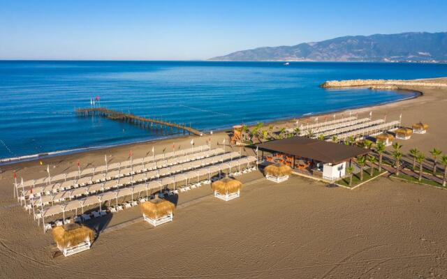 Sahinn Paradise Tatil Koyu