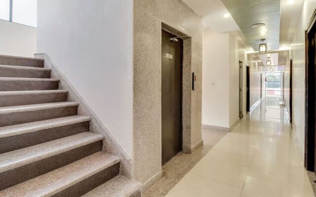 Treebo New Park Premium Plaza