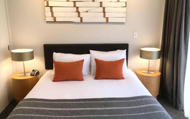 Element Escapes Luxury Apartments