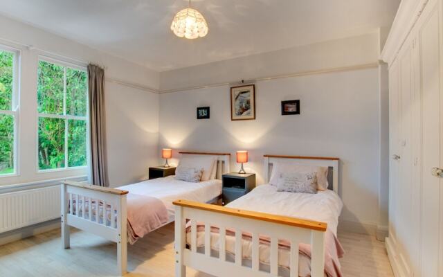 Holiday Home Arthog