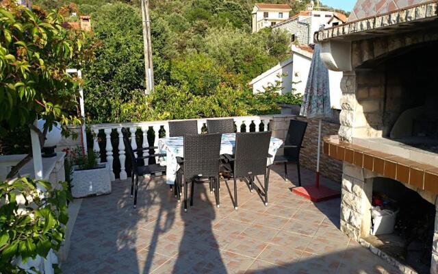 Romantic Apartment With Sea View Vinišće, Dalmatia