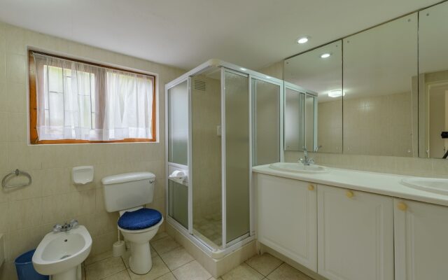 San Lameer Villa Rentals 10312