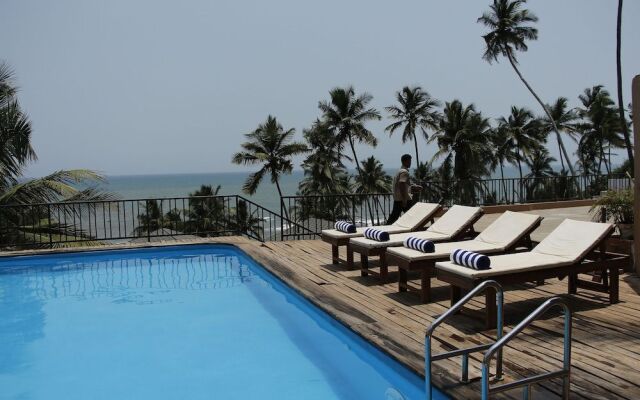 Larive Beach Resort