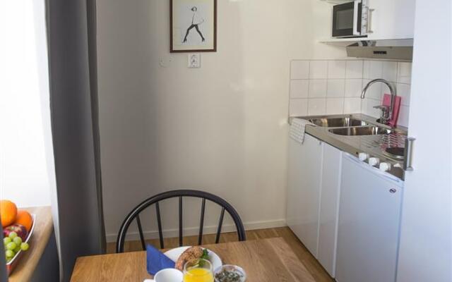 Biz Apartment Solna