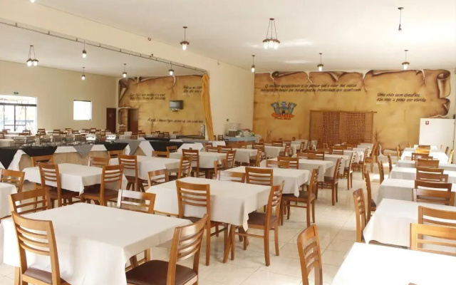 Summit Park Hotel