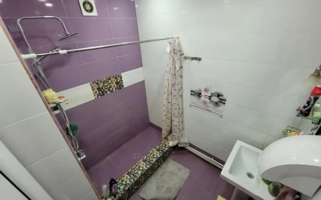 Karson Family Hostel & Guest House
