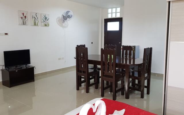 Spacious Private apartment at Laorenza Residences