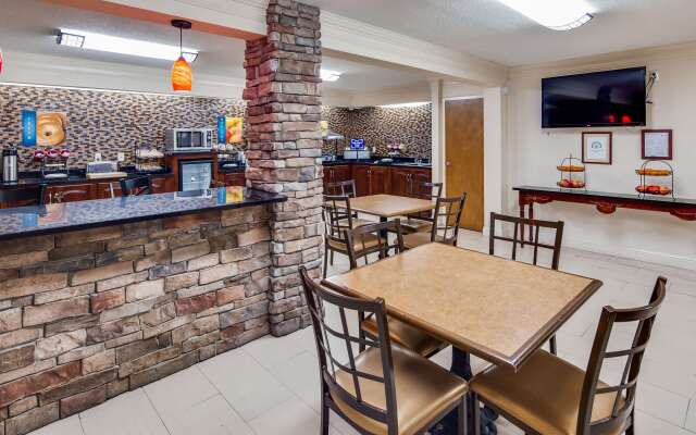 Best Western Inn & Suites of Macon