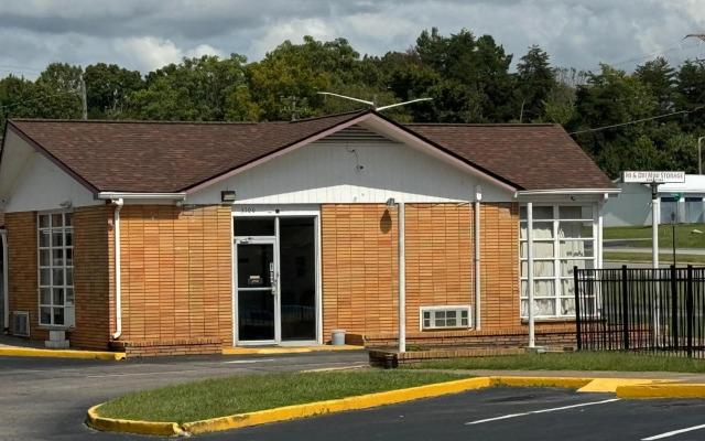 Travel Inn By OYO Danville US-29