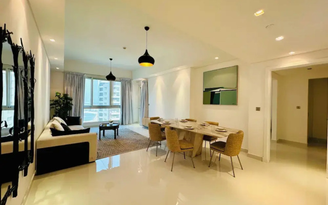 2BR Home with Waterfront views in Palm