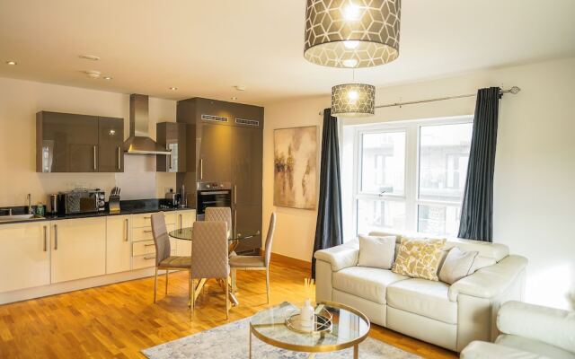 Dartford Luxury 2 Bed Apartment