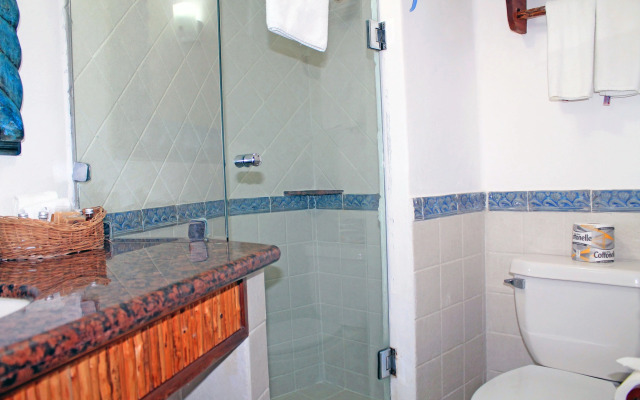 Casa del Mar Cozumel Hotel & Dive Resort with Beach Club access included