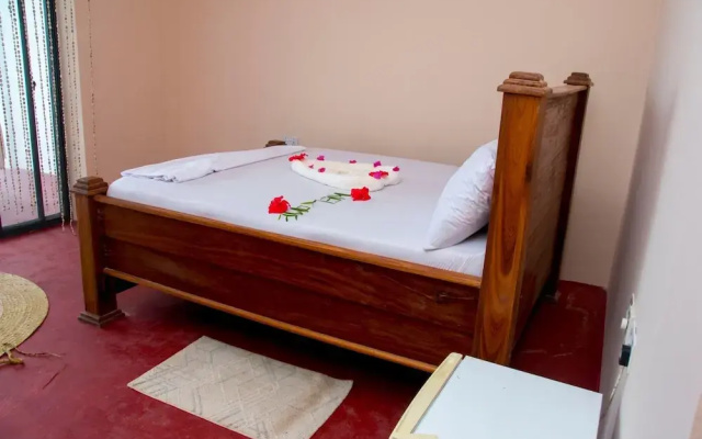 Mambo Villa