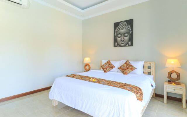 D Anyar Stay and Surf