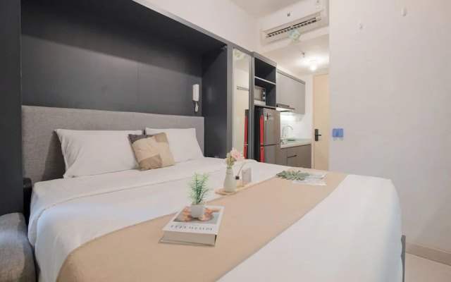 Comfort And Compact Studio At Apartment Tokyo Riverside Pik 2 – Guest Rooms – Jakarta