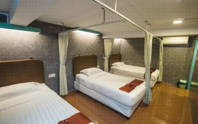 Rangoon Boutique House Hostel