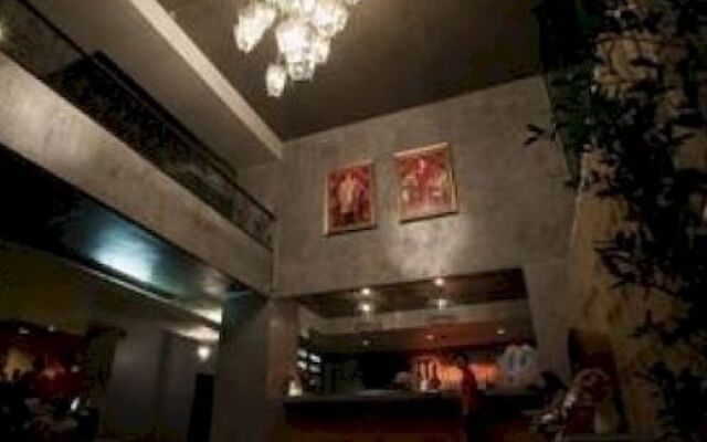 M Residence & Hotel