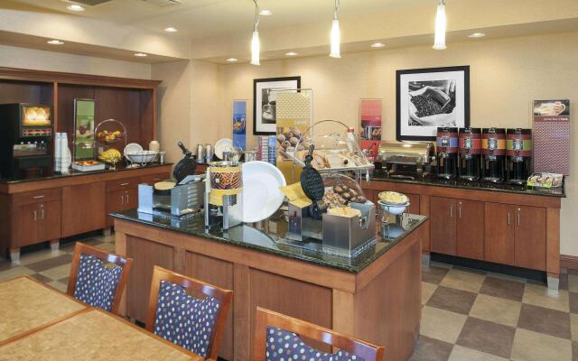 Hampton Inn Macomb