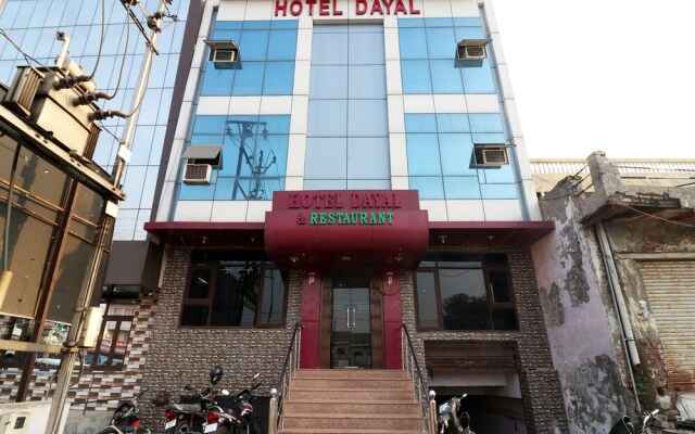Oyo 24958 Hotel Dayal