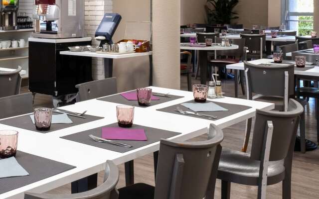 Comfort Hotel Aeroport Lyon St Exupery