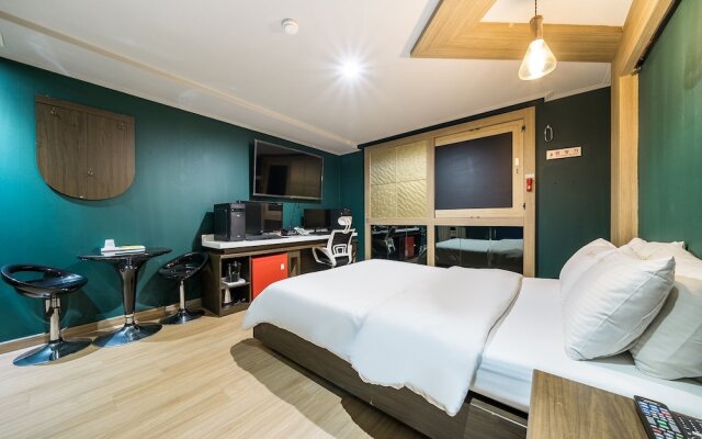 S1 Motel