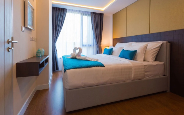 The Aristo Phuket Resort 11