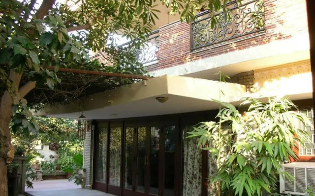 Magpie Villa