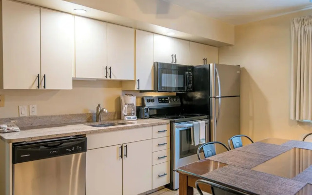 Glenwood Springs Cedar Lodge