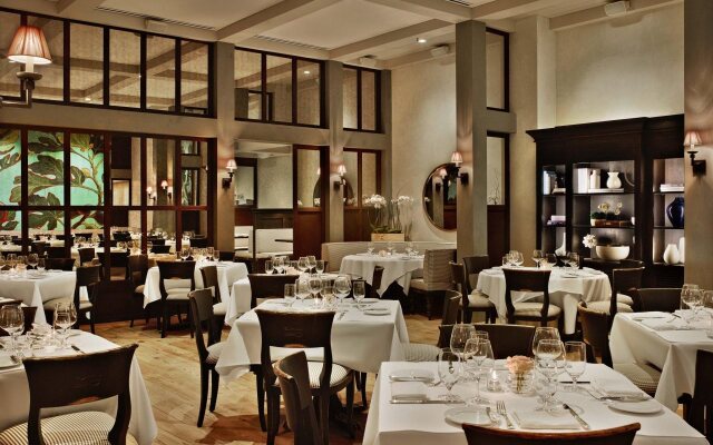 Delamar West Hartford