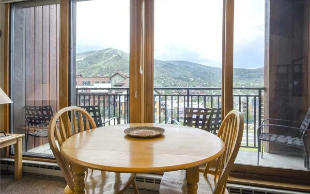 West Condominiums - W3537