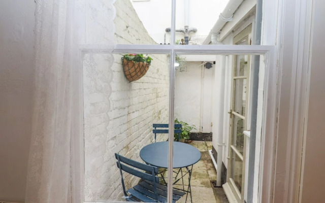 Shipwrights Cottage