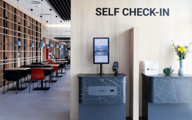 ibis Berlin Airport (Neu eröffnet)