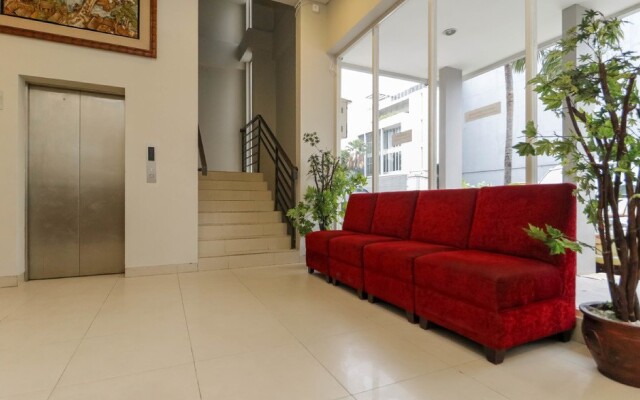 RedDoorz Plus @ Kapuk Business Park